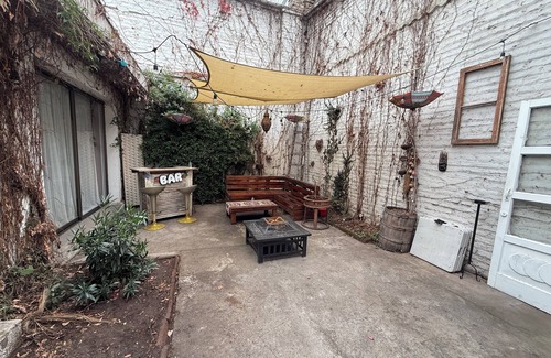 Downtown Santiago House | Spacious house in Bellavista sector