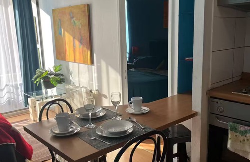 Downtown Santiago Apartment | Steps away from Sta. Lucia subway Nice 1 bedroom apartment