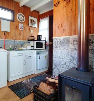 Victoria Bed & Breakfast | Victoria Cabin