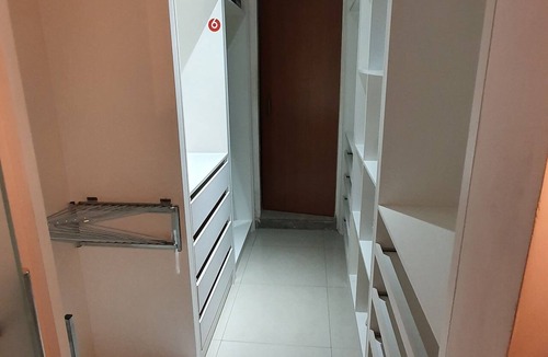 Centro Apartment | 01 Deluxe Suite with walk-in closet