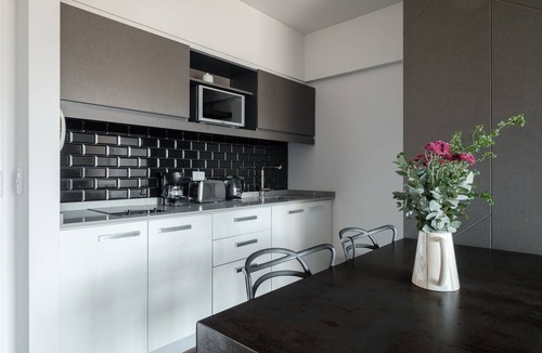 Colegiales Apartment | 1 Bedroom with balcony in Palermo Hollywood