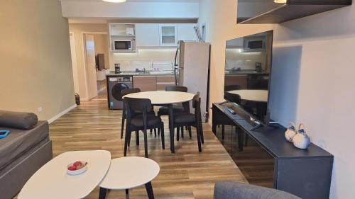 Belen de Escobar Apartment | 2 habitaciones 45mtrs en centro con balcón y garaje