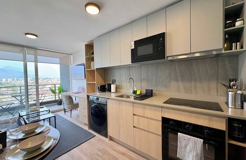 La Florida Apartment | 2BR Andes View - Parking, Pool & Metro