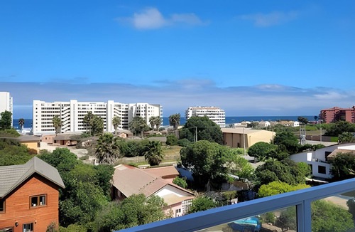 La Serena Condo | 5th-floor apartment in a condo. Pacific 2800