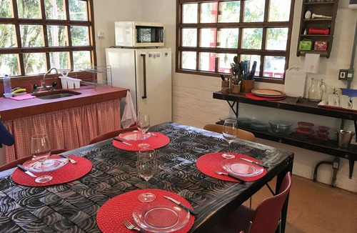 Cunha House | A comfortable retreat in the Atlantic Forest near the Serra do Mar State Park.