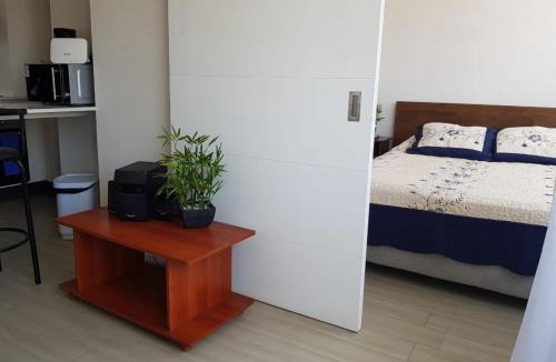 Las Rejas Apartment | A pasos de Metro Ecuador Linea 1