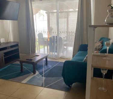 Santa Cruz House | Adelaida