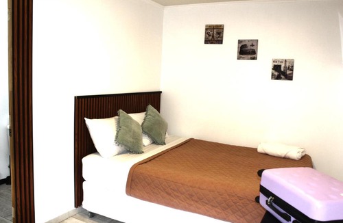 Pudahuel Hostel | Aero Hostal Cerca aeropuerto