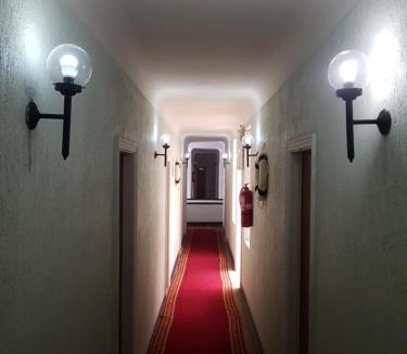 Llolleo Hotel | Alhambra Hotel
