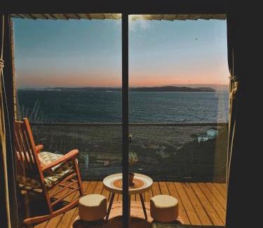 Tome Cabin | Alojamiento Concepción, Tomé, Cocholgüe