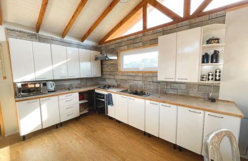 Pichilemu House | Alojamiento en Cáhuil, Pichilemu