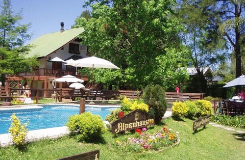 Partido de Tigre Hotel | Alpenhaus Bier und Gasthaus