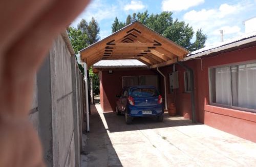 Santa Cruz House | Amplio alojamiento vacacional ubicado a 500 metros de la plaza y a 5 minutos de la ruta del vino