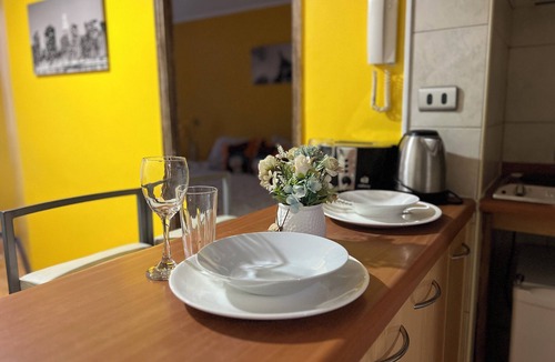 Bellavista Apartment | Apartment in downtown Santiago, Lastraría neighborhood, steps away from Metro Bellas Artes.