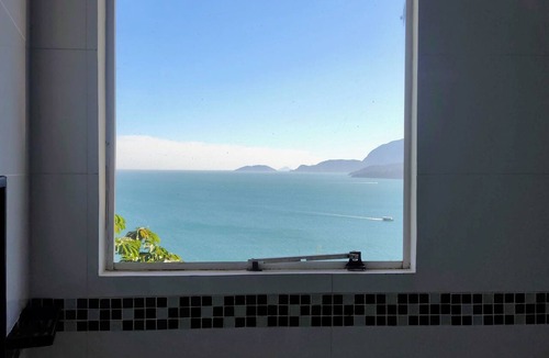 Cambaquara Apartment | Apartment with 2 suites + incredible sea view + heated jacuzzi + 500 meters from the beach