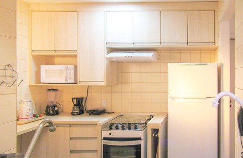 Barra Funda Apartment | Apto a 200 m da Praia das Pitangueiras-Guarujá/SP