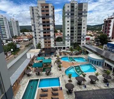 Termal Apartment | Apto Aquarius - Piscinas Aquecidas, Hidro e Lazer Total - até 5 Pessoas