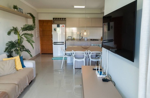 Toninhas Apartment | Apto com Garagem a 600m da Praia das Toninhas