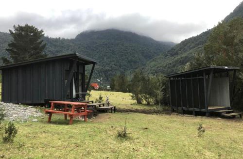 Cochamo Hotel | Base Puelo