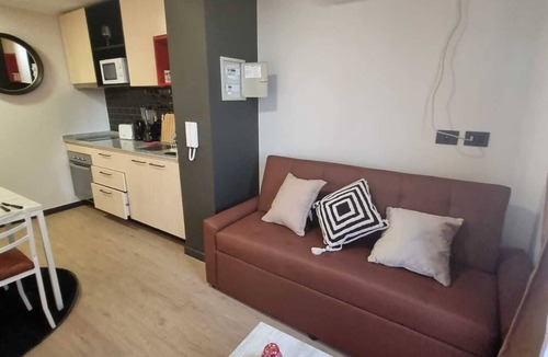 Downtown Santiago Apartment | Beautiful apartment in Metro Parque Almagro