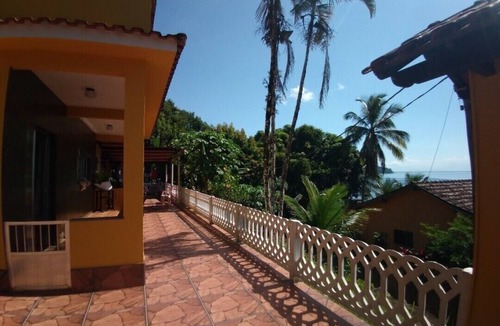 Praia de Aracatiba House | Bela Casa em Araçatiba