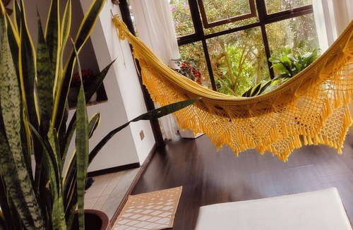Biscaia House | Bird's Corner