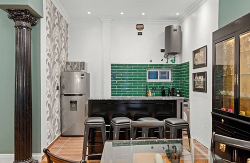 Microcentro Apartment | Bold Designer Apartment near Puerto Madero