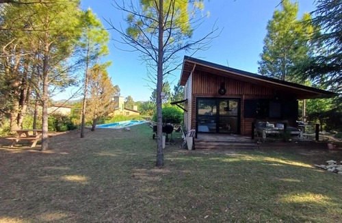 Potrero de Garay Ski Chalet | bOSCHINI - Cabaña En Sierras De Córdoba - Pileta Y Naturaleza