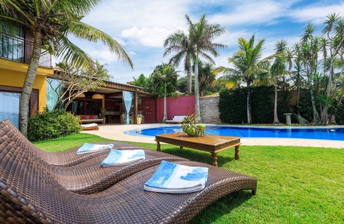 Village da Ferradura Villa | Buz008 - Luxury house with pool on the seafront in Buzios