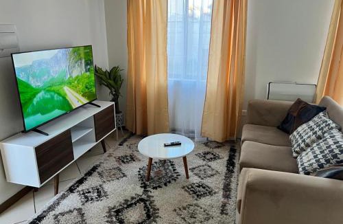 Talca Apartment | Cómoda Casa 4 DORMITORIOS 2 BAÑOS sector Oriente