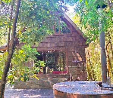 Hornopiren National Park House | Cabaña del Bosque