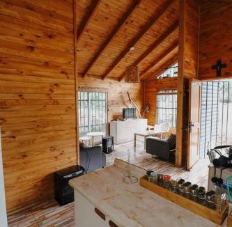 Pinto House | Cabaña en Los Lleuques, termas de Chillán
