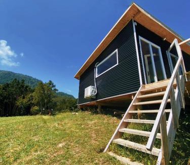 Lenca House | Cabaña Entre Mar y Cordillera