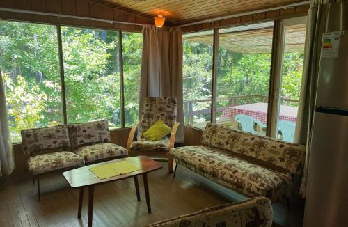 Caburgua House | Cabaña Grande - Acceso directo a playa lago Caburgua y cancha de tenis - direct access Beach in Caburgua Lake and tenis court - Huincalafquen