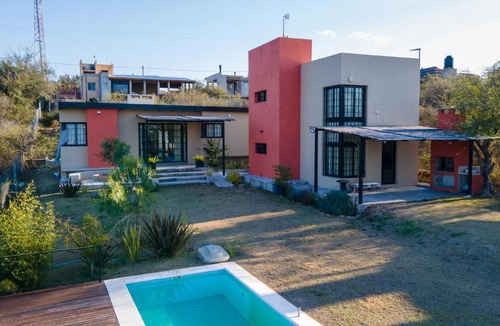 Comuna Estancia Vieja House | Cabaña "Ideal" de Diseño, Vista Panorámica, Pile Comp, Zona de Montaña