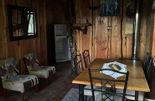 Pucon House | Cabaña Refugio Rustica