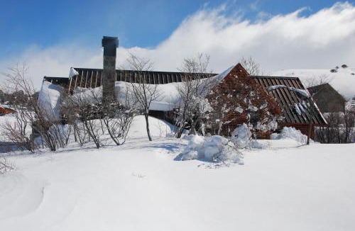 Caviahue Ski Chalet | Cabañas del cerro Caviahue ski in out