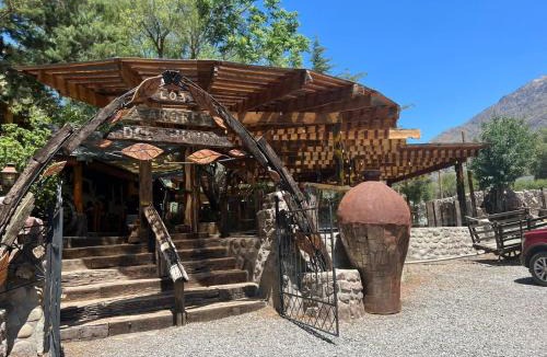 Melocoton House | Cabañas La Calchona