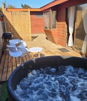 Isla Negra Cabin | Cabañas Los Cipreses