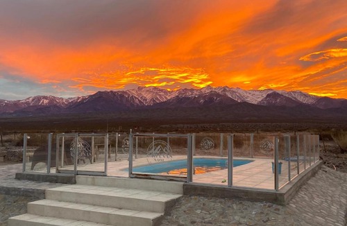 Uspallata Ski Chalet | Cabañas NAOL