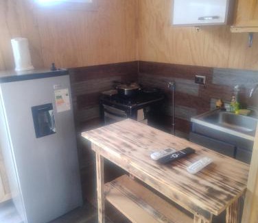 Hornopiren National Park House | Cabañas Palafito Hornopiren