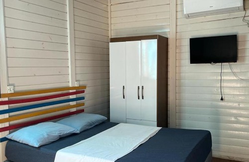 Praia do Rosa Ski Chalet | Cabanas do ton