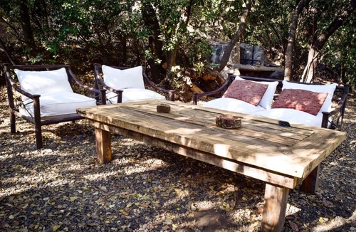 Lo Barnechea House | Cabin between Forest and River
