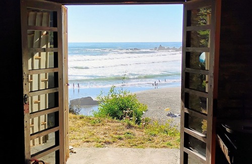 Mariquina Cabin | Cabin on the beach with panoramic view in Pichicullin. Mehuin.