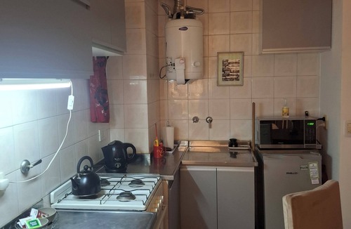 Rosario Apartment | CALI Quiet in the neighborhood of Pichincha close to Medicina and Terminal Bus.