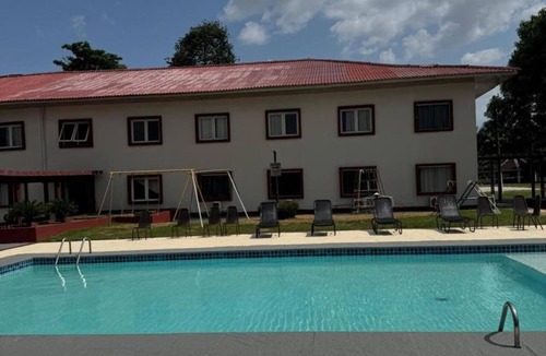Maracangalha Hotel | Calm, Relaxing Space w/ Outdoor Pool Access - Perfect for Couples to Unwind