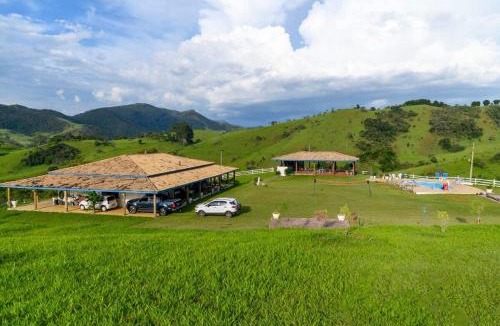 Taubate House | carlos