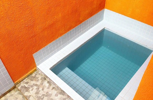 Aviacao House | Casa Ótima Localização com Piscina e Churrasqueira, a 100m da Praia