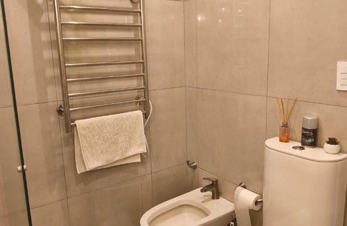 Villa Maipu House | Casa amplia con pileta y jardín, Villa Fortabat