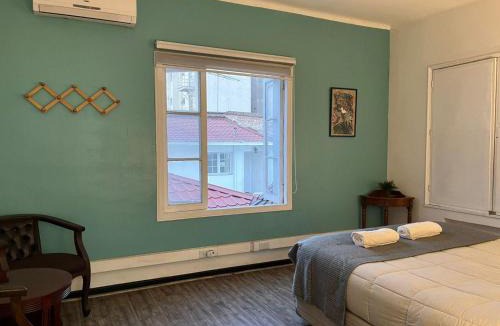 Downtown Santiago House | Casa Blanca